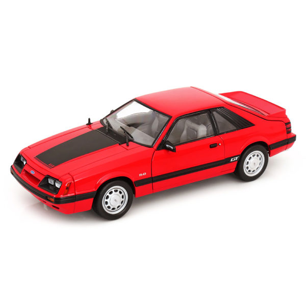 Ford Mustang GT 5.0 1986 Модель 1:18 Красный