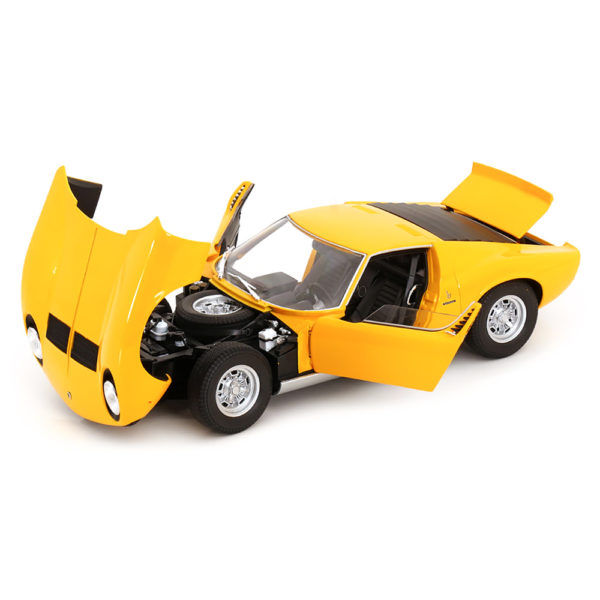 Lamborghini Miura SV 1971 Модель 1:18 Желтый