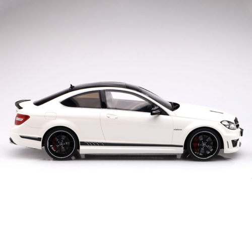 Mercedes-Benz C63 AMG 2014 Модель 1:18 Белый