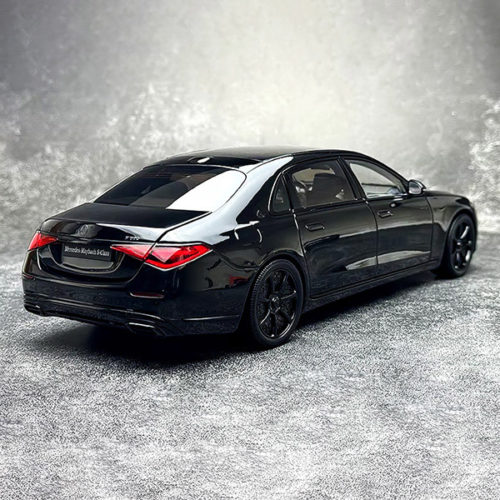 Mercedes-Maybach S-Class Night Series 2023 Модель 1:18