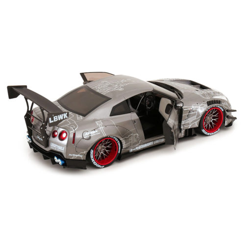 Nissan GT-R R35 with LBWK Body Kit Type 2.0 Модель 1:18