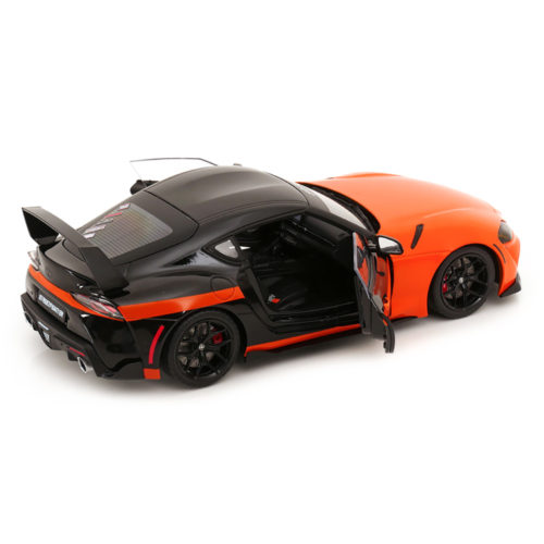 Toyota GR Supra Streetfighter 2024 Модель 1:18