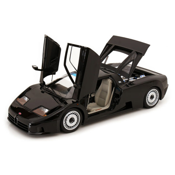 Bugatti EB110 1991 Модель 1:12 Черный