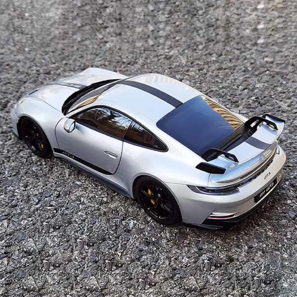 Porsche 911 (992) GT3 2021 Модель 1:18 Серый