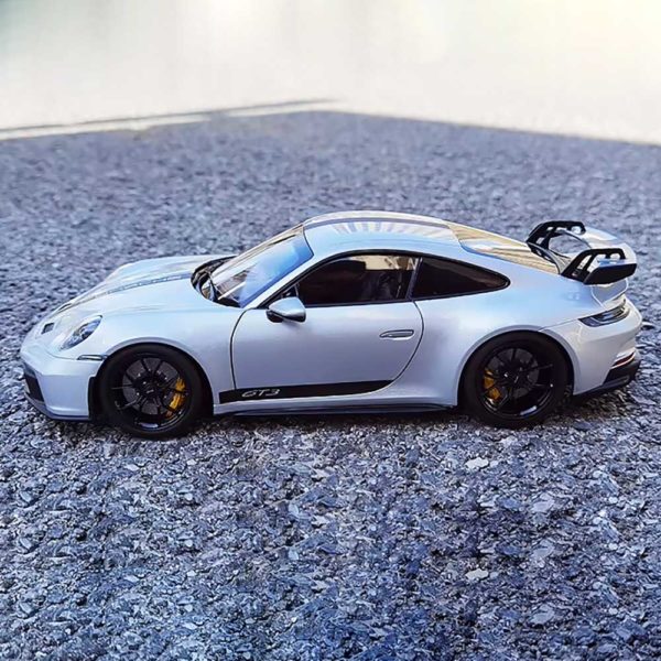 Porsche 911 (992) GT3 2021 Модель 1:18 Серый